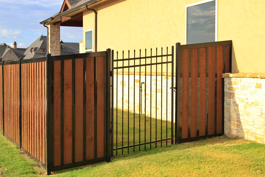 timber fence Darwin